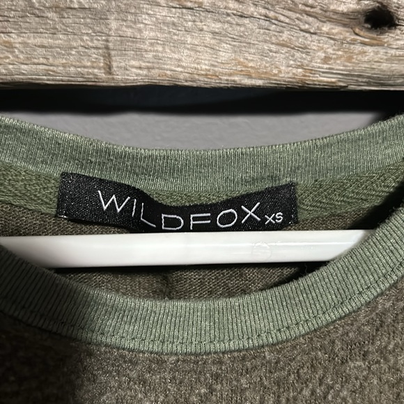 Revolve Wildfox Y2K style crewneck sweatshirt - Picture 4 of 11